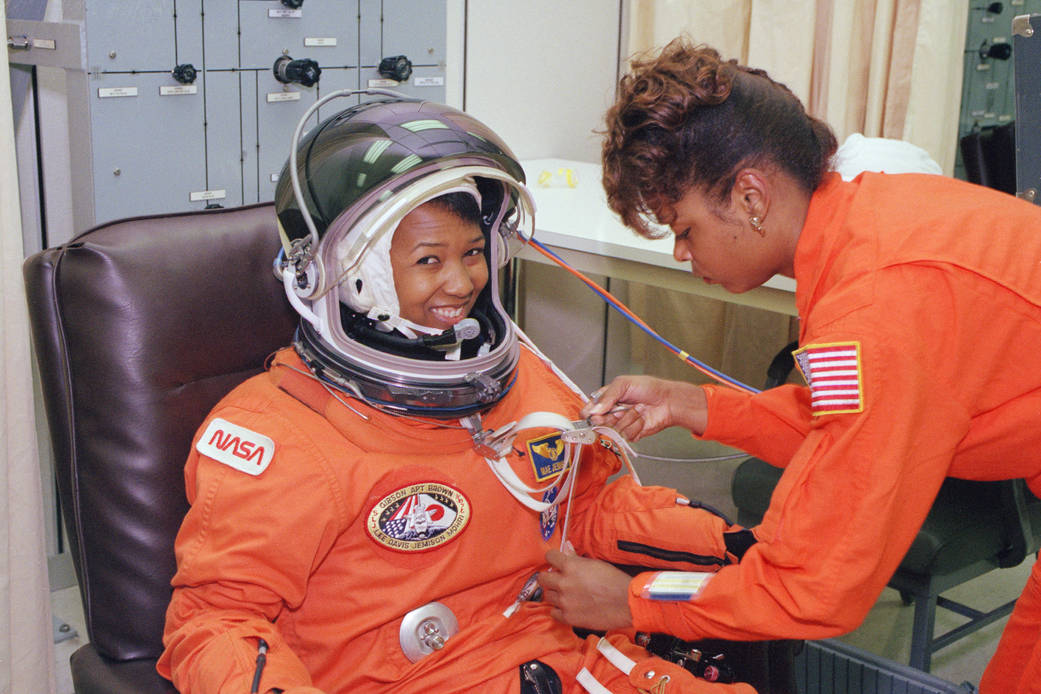 Astronaut Mae Jemison Suits up for Launch ksc 92pc 1881